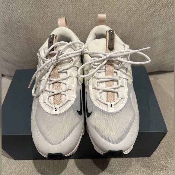 Nike Spark Women’s Shoes - Picture 4 of 6